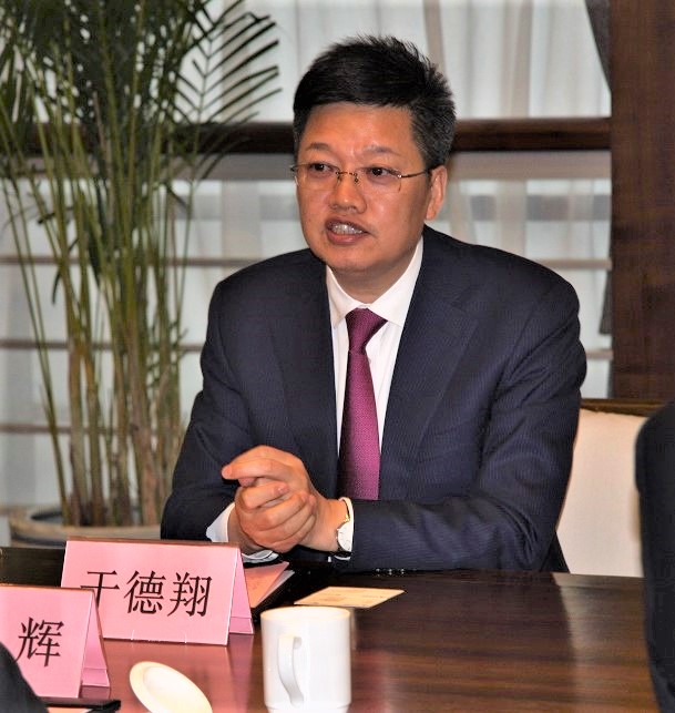 于.jpg